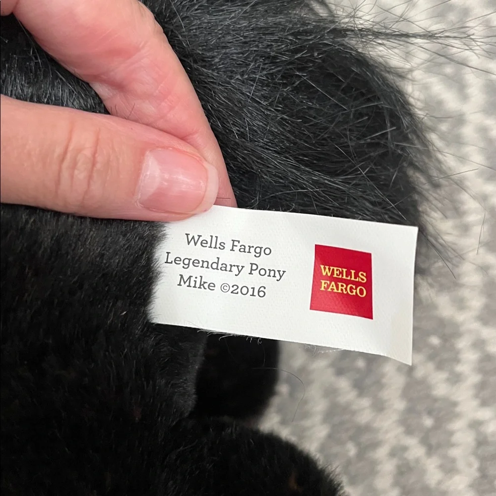 Wells Fargo Pony Water Bottle Folio Keychain